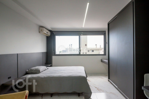 Image 7 - 966957