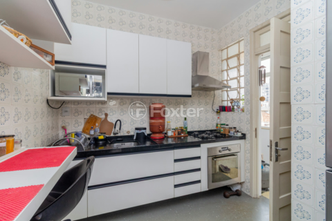 Image 21 - 967013