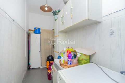 Image 29 - 967013