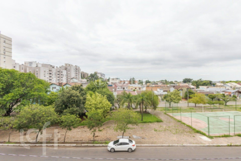 Image 25 - 967049
