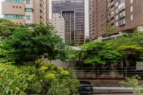 Image 5 - 967055