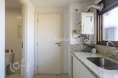 Image 3 - 967163