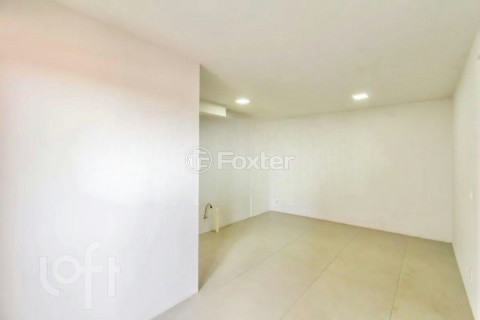 Image 7 - 967204