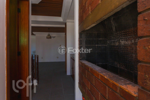 Image 29 - 967240