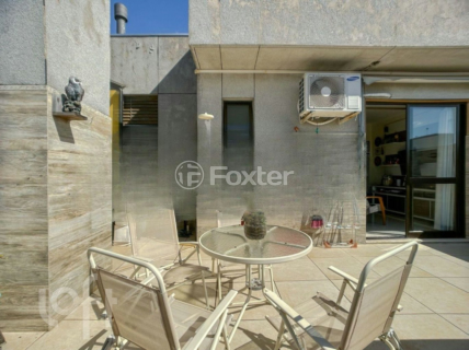 Image 7 - 967300