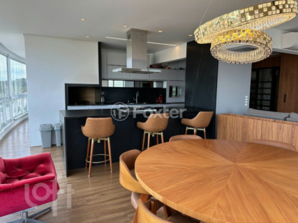 Image 13 - 967529