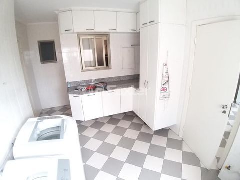 Image 12 - 967628