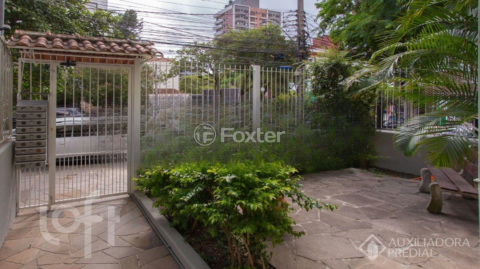Image 20 - 967686