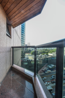 Image 30 - 967875