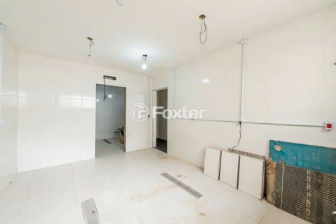 Image 31 - 968224