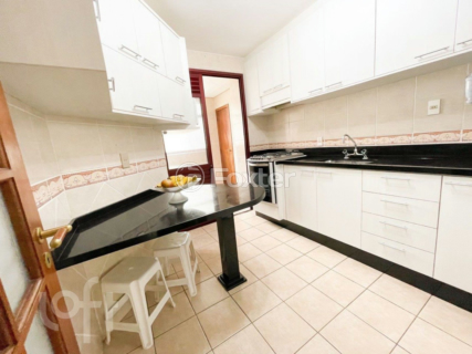 Image 3 - 968309