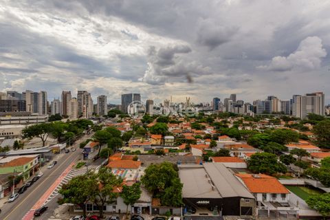 Image 10 - 968339