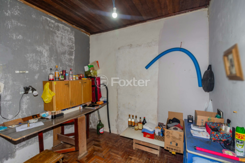 Image 11 - 968355