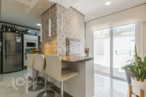 Image 7 - 968377
