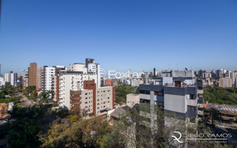 Image 11 - 968631
