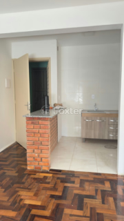 Image 6 - 968671