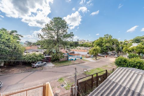 Image 17 - 968810