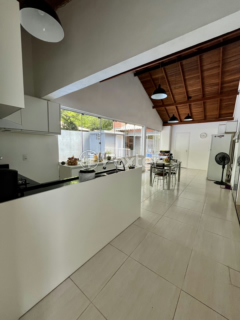 Image 9 - 968822