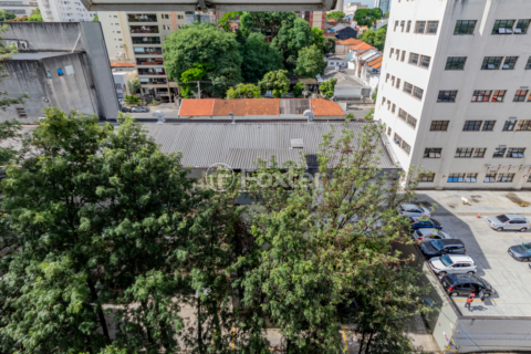 Image 11 - 968863