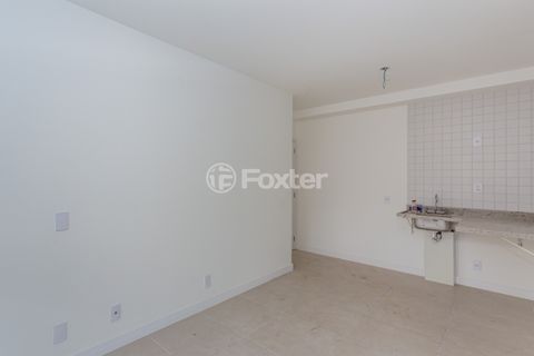 Image 7 - 968895