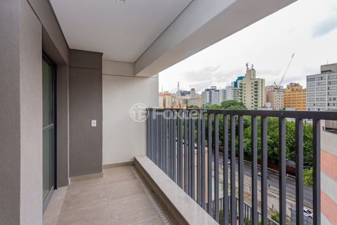 Image 4 - 968895