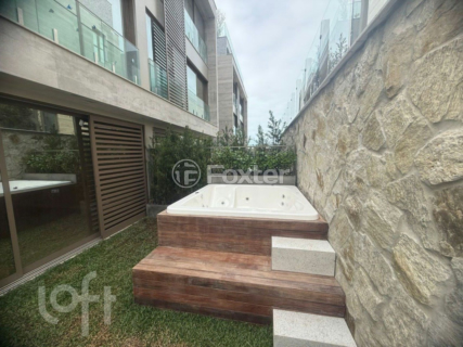 Image 8 - 969701