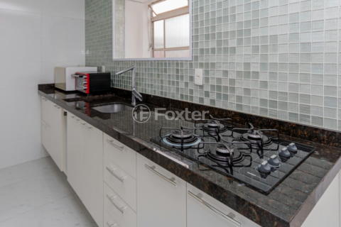 Image 21 - 969995