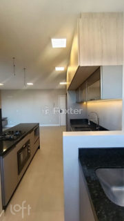Image 34 - 970005