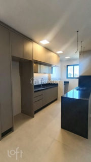 Image 36 - 970005