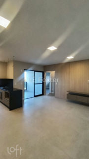 Image 39 - 970005