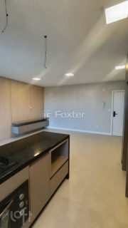 Image 35 - 970005