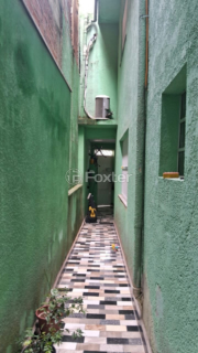 Image 29 - 970043
