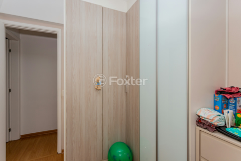 Image 21 - 970552