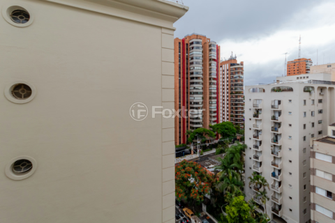 Image 11 - 970622