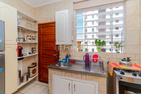 Image 30 - 970811