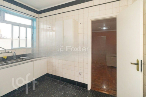 Image 3 - 970950