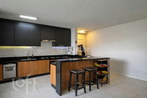 Image 3 - 971183