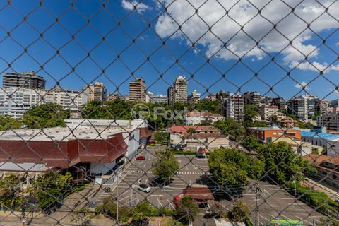 Image 10 - 971226