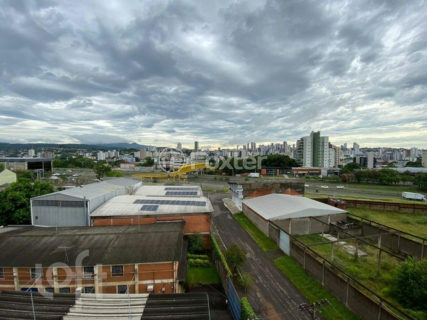 Image 6 - 971259