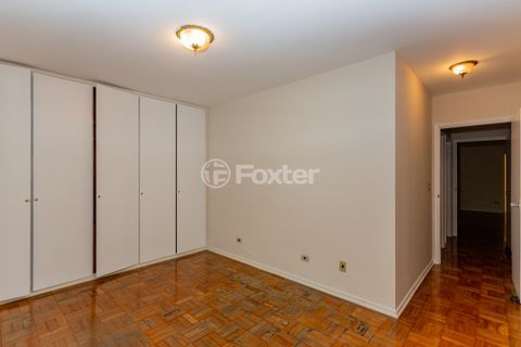 Image 37 - 971337