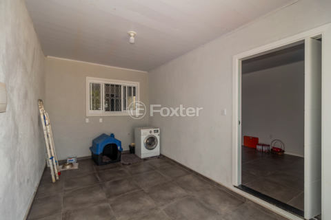 Image 4 - 971353