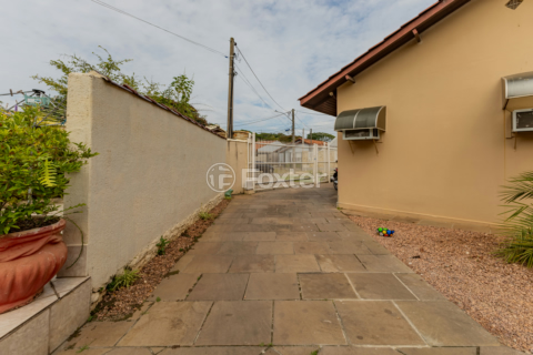 Image 47 - 971832