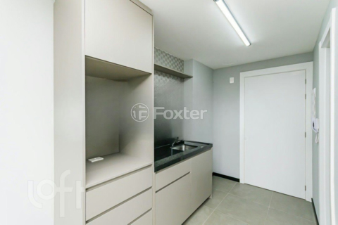 Image 7 - 972065