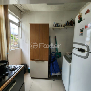 Image 7 - 972105