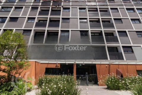 Image 15 - 972125