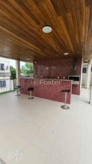 Image 8 - 972140