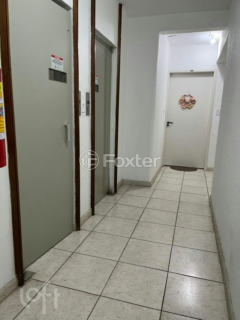 Image 8 - 972150