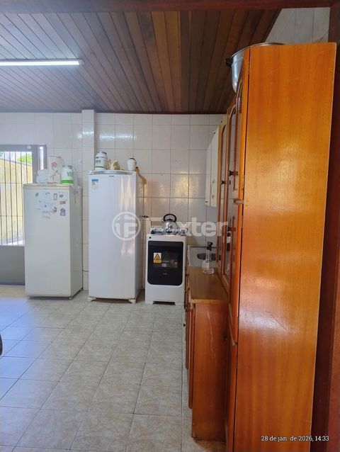 Image 7 - 972162