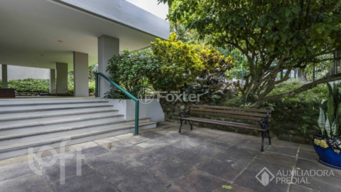 Image 30 - 972292