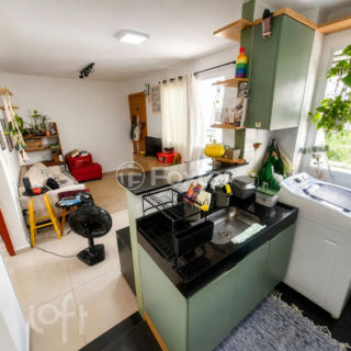 Image 35 - 972305